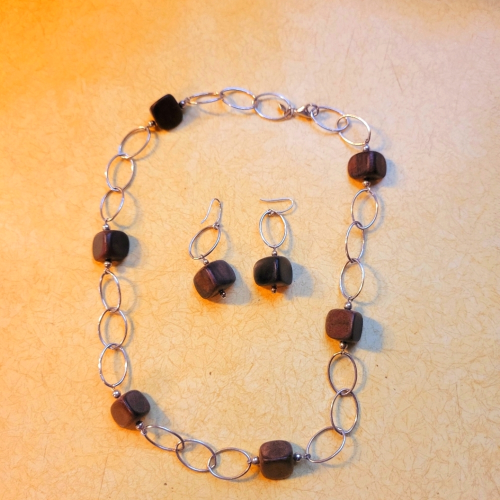Silpada Designs set: Silver and wooden beads